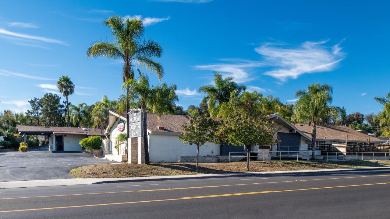 Fallbrook Country Inn Exterior photo